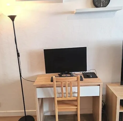 équipé - Calme - Est Appartement *